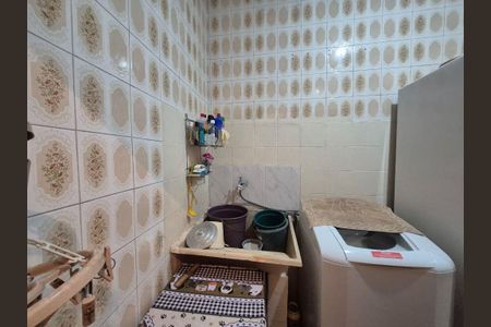 Casa à venda com 95m², 2 quartos e 1 vaga