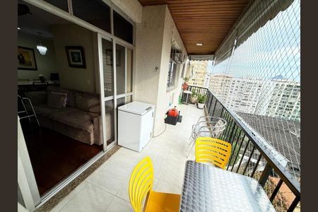 Apartamento à venda com 100m², 3 quartos e 1 vaga