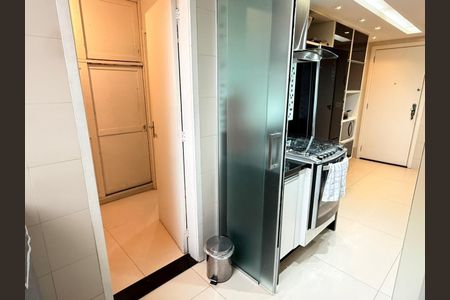 Apartamento à venda com 100m², 3 quartos e 1 vaga