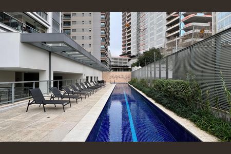 Apartamento à venda com 71m², 2 quartos e 1 vagaPiscina
