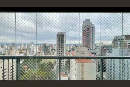 Apartamento à venda com 71m², 2 quartos e 1 vagaVaranda