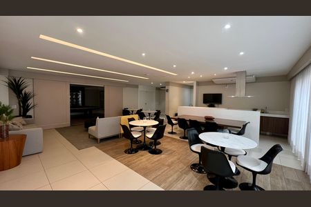 Apartamento à venda com 71m², 2 quartos e 1 vagaSalão de Festas