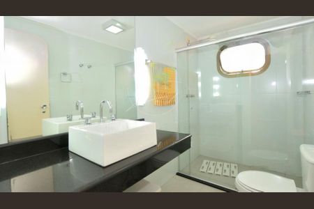 Apartamento à venda com 200m², 4 quartos e 2 vagas