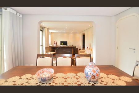 Apartamento à venda com 200m², 4 quartos e 2 vagas