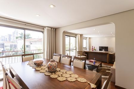 Sala de apartamento à venda com 4 quartos, 200m² em Chácara Itaim, São Paulo