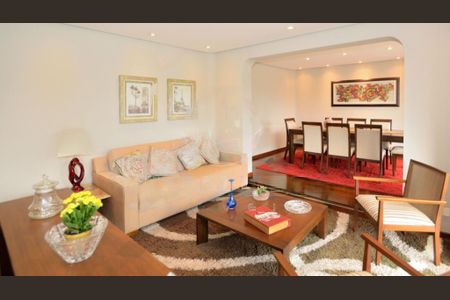 Apartamento à venda com 200m², 4 quartos e 2 vagas