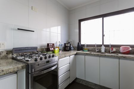 Apartamento à venda com 200m², 4 quartos e 2 vagas Apartamento à venda com 200m², 4 quartos e 2 vagasCozinha