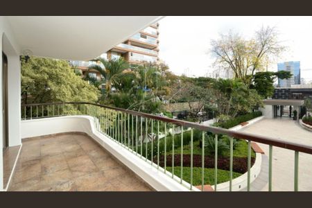 Apartamento à venda com 200m², 4 quartos e 2 vagas