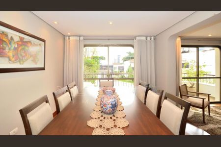 Apartamento à venda com 200m², 4 quartos e 2 vagas