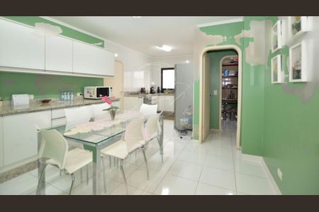 Apartamento à venda com 200m², 4 quartos e 2 vagas