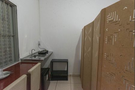 Sala/Quarto de kitnet/studio para alugar com 1 quarto, 26m² em Vila Lemos, Campinas