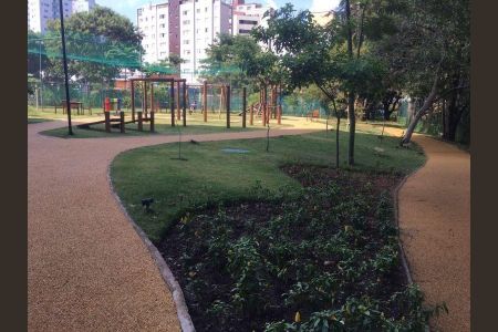 Apartamento para alugar com 115m², 4 quartos e 2 vagas
