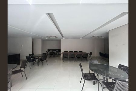 Apartamento para alugar com 115m², 4 quartos e 2 vagas