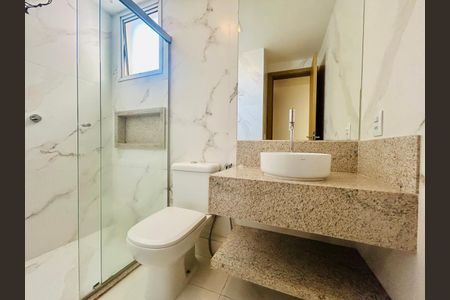 Apartamento para alugar com 115m², 4 quartos e 2 vagas