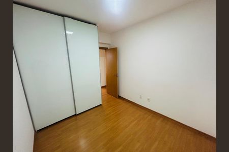 Apartamento para alugar com 115m², 4 quartos e 2 vagas