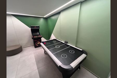 Apartamento para alugar com 115m², 4 quartos e 2 vagas