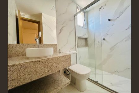 Apartamento para alugar com 115m², 4 quartos e 2 vagas