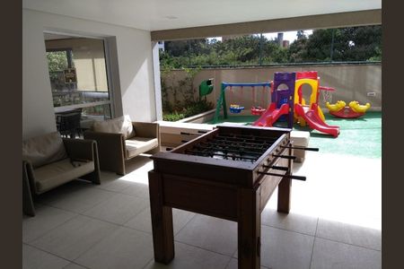 Apartamento para alugar com 115m², 4 quartos e 2 vagas