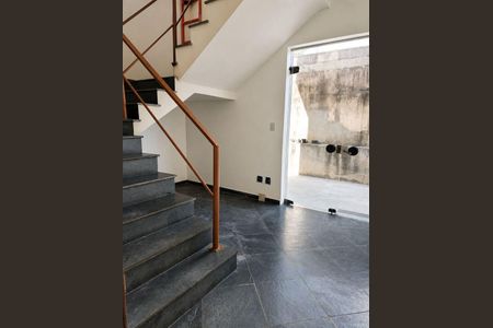 Apartamento para alugar com 3 quartos, 80m² em Estrela Dalva, Belo Horizonte