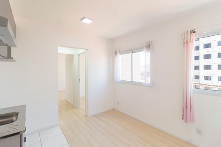 Apartamento para alugar com 35m², 2 quartos e 1 vaga Apartamento para alugar com 35m², 2 quartos e 1 vagaSala/Cozinha