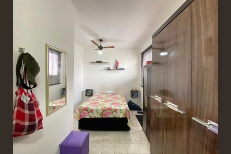 Casa à venda com 140m², 2 quartos e sem vaga