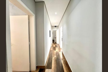 Corredor de casa à venda com 3 quartos, 500m² em Trevo, Belo Horizonte
