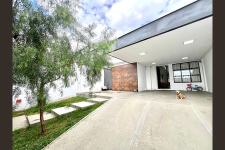 Casa à venda com 3 quartos, 500m² em Trevo, Belo Horizonte