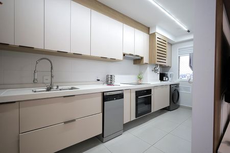 Apartamento à venda com 68m², 2 quartos e 1 vagaCozinha