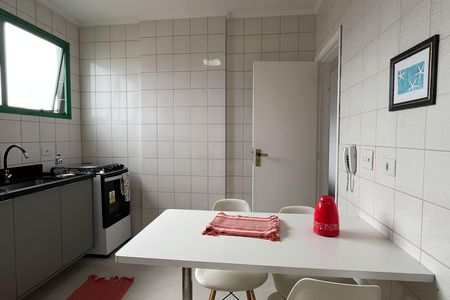 Apartamento para alugar com 80m², 2 quartos e 1 vaga Apartamento para alugar com 80m², 2 quartos e 1 vagaCozinha