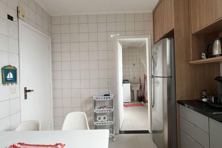 Apartamento para alugar com 80m², 2 quartos e 1 vaga Apartamento para alugar com 80m², 2 quartos e 1 vagaCozinha