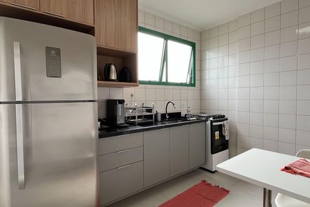 Apartamento para alugar com 80m², 2 quartos e 1 vaga Apartamento para alugar com 80m², 2 quartos e 1 vagaCozinha