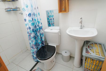 Apartamento para alugar com 50m², 2 quartos e 1 vaga Apartamento para alugar com 50m², 2 quartos e 1 vagaBanheiro