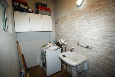 Apartamento à venda com 154m², 3 quartos e 1 vagaÁrea de Serviço