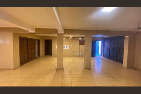 Casa para alugar com 357m², 4 quartos e 4 vagasFoto 02