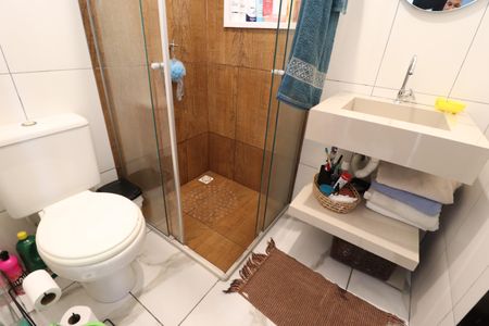 Casa de condomínio para alugar com 48m², 2 quartos e 2 vagasBanheiro Social