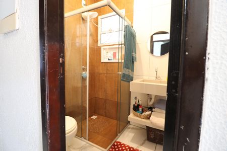 Casa de condomínio para alugar com 48m², 2 quartos e 2 vagasBanheiro Social