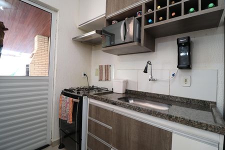 Casa de condomínio para alugar com 48m², 2 quartos e 2 vagasCozinha
