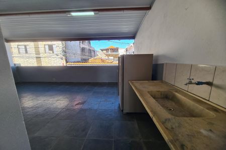 Casa à venda com 206m², 3 quartos e 2 vagas Casa à venda com 206m², 3 quartos e 2 vagasVaranda quarto 3