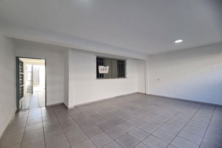 Casa à venda com 206m², 3 quartos e 2 vagas Casa à venda com 206m², 3 quartos e 2 vagasGaragem