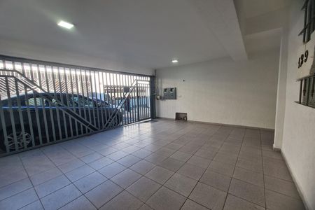 Casa à venda com 206m², 3 quartos e 2 vagas Casa à venda com 206m², 3 quartos e 2 vagasGaragem