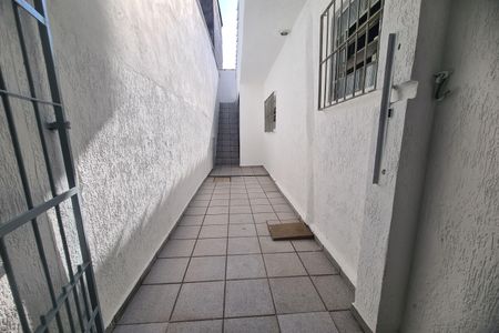 Casa à venda com 206m², 3 quartos e 2 vagas Casa à venda com 206m², 3 quartos e 2 vagasQuintal