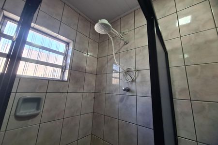 Casa à venda com 206m², 3 quartos e 2 vagas Casa à venda com 206m², 3 quartos e 2 vagasBanheiro 2