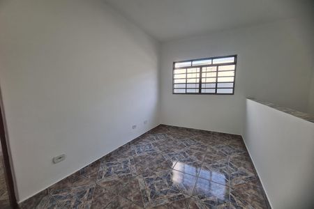 Casa à venda com 206m², 3 quartos e 2 vagas Casa à venda com 206m², 3 quartos e 2 vagasespaço quartos