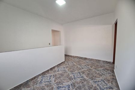 Casa à venda com 206m², 3 quartos e 2 vagas Casa à venda com 206m², 3 quartos e 2 vagasespaço quartos
