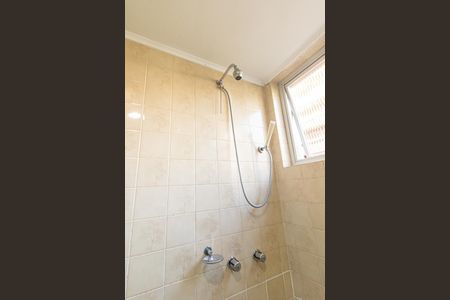 Apartamento à venda com 140m², 4 quartos e 2 vagas Apartamento à venda com 140m², 4 quartos e 2 vagasBanheiro da Suite