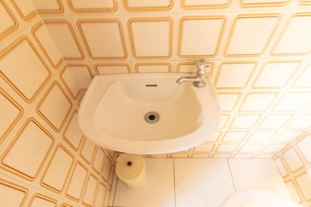 Apartamento à venda com 140m², 4 quartos e 2 vagas Apartamento à venda com 140m², 4 quartos e 2 vagasBanheiro de Serviço