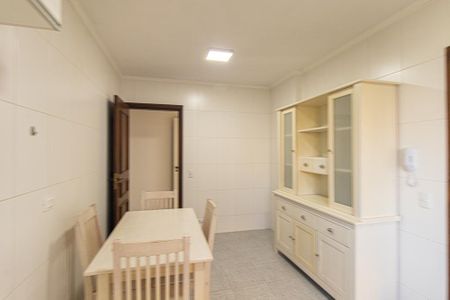 Apartamento à venda com 140m², 4 quartos e 2 vagas Apartamento à venda com 140m², 4 quartos e 2 vagasCozinha