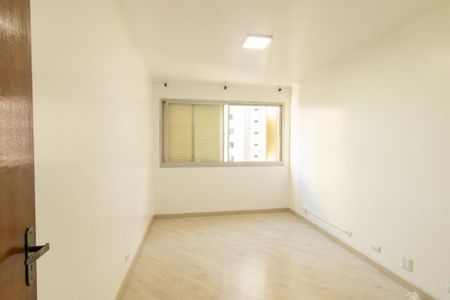 Apartamento à venda com 140m², 4 quartos e 2 vagas Apartamento à venda com 140m², 4 quartos e 2 vagasQuarto 1