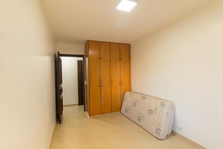 Apartamento à venda com 140m², 4 quartos e 2 vagas Apartamento à venda com 140m², 4 quartos e 2 vagasQuarto 2