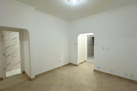 Apartamento à venda com 71m², 1 quarto e sem vaga